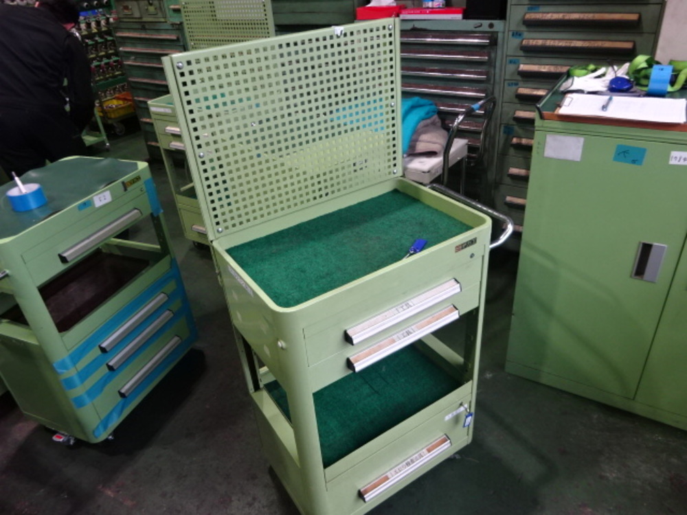 SAKAE 570X370X880(1310) Tool Rack NIV-255 Image