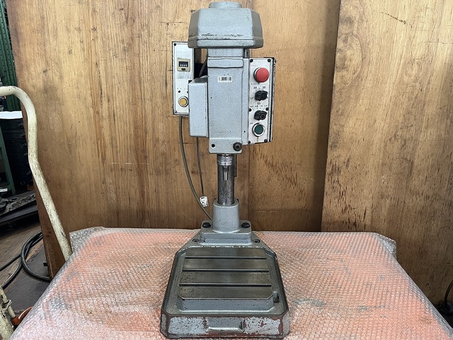 ブラザー BT6-311 Desktop Drilling Machine Image 1