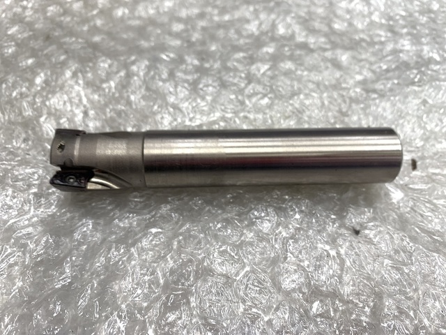 MITSUBISHI MATERIALS APX3000R223SA20SA End Mill Image 1