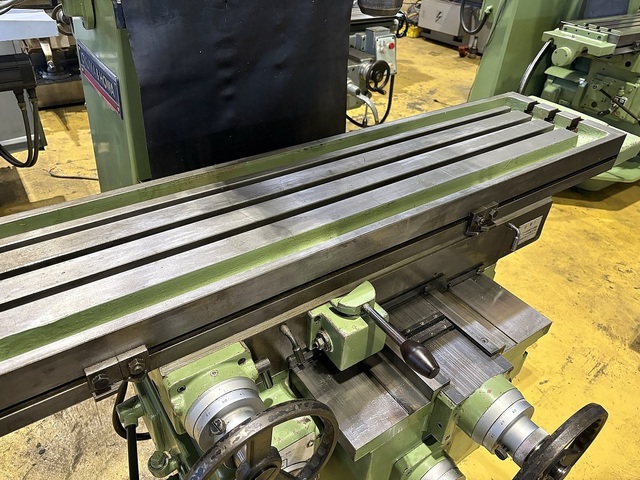 大隈豊和 STM-2R Vertical Milling Machine Image 5