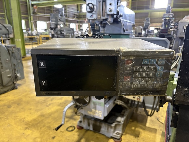 大隈豊和 STM-2R Vertical Milling Machine Image 8