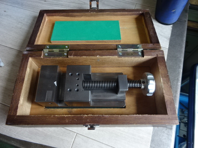 JAPAN AUTOMATIC MACHINE 口巾70 Vice Image 5