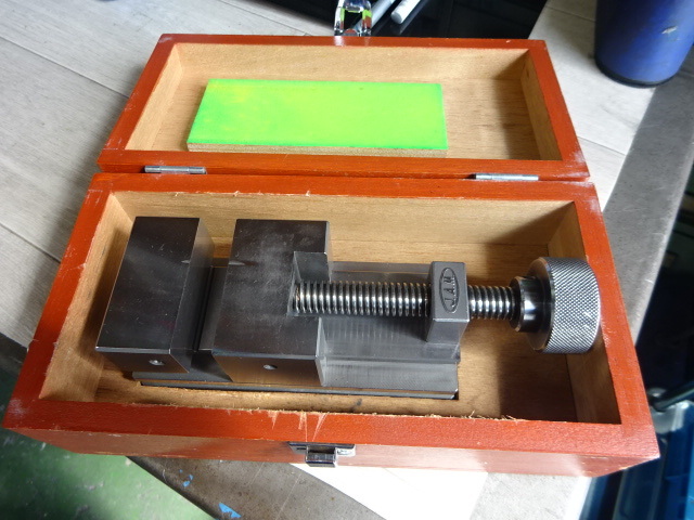 JAPAN AUTOMATIC MACHINE NP-80 Vice Image 5
