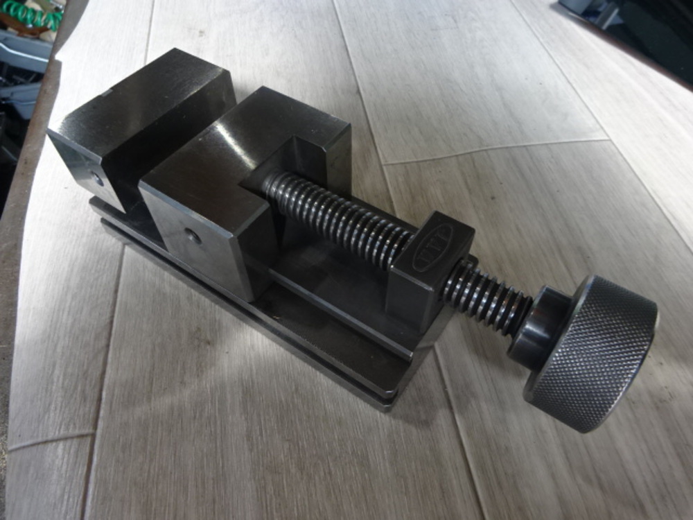 JAPAN AUTOMATIC MACHINE NP-80 Vice A-0924 Image