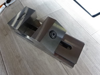 ネオテック VP-100 バイス A-0925 の画像