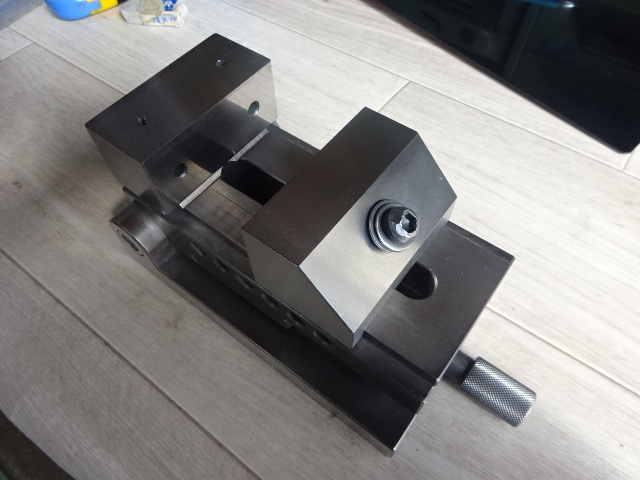 不明 口巾75 Vice Image 1