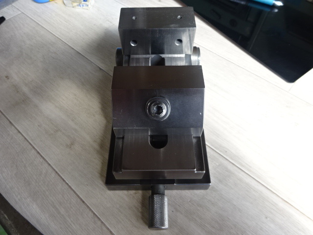 不明 口巾75 Vice Image 4