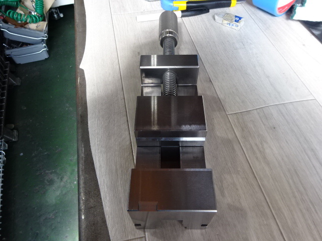 JAPAN AUTOMATIC MACHINE MP-80 Vice Image 3