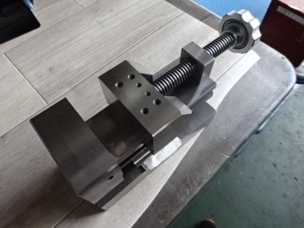 JAPAN AUTOMATIC MACHINE L-50 Vice A-0936 Image