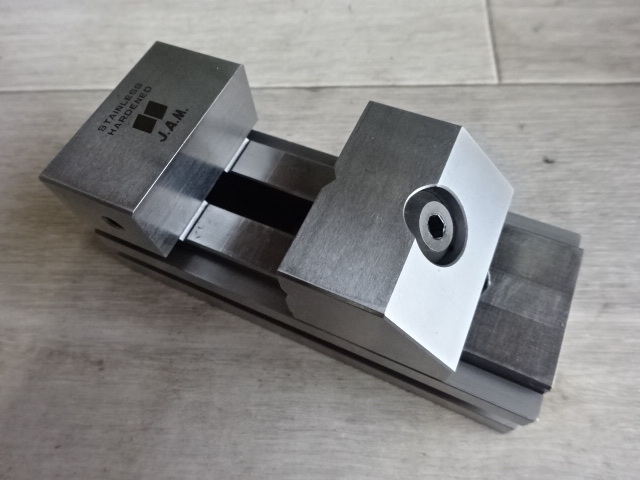 JAPAN AUTOMATIC MACHINE 口巾45 Vice Image 1