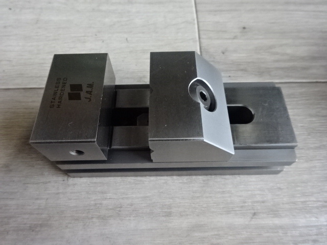 JAPAN AUTOMATIC MACHINE 口巾45 Vice Image 1
