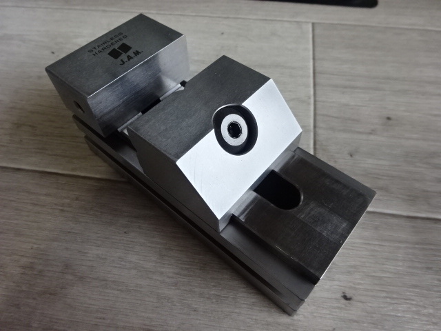 JAPAN AUTOMATIC MACHINE 口巾45 Vice Image 3
