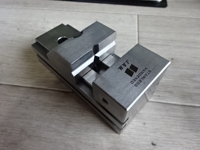 JAPAN AUTOMATIC MACHINE 口巾45 Vice Image 5