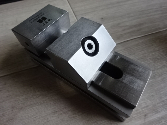 JAPAN AUTOMATIC MACHINE 口巾45 Vice Image 2
