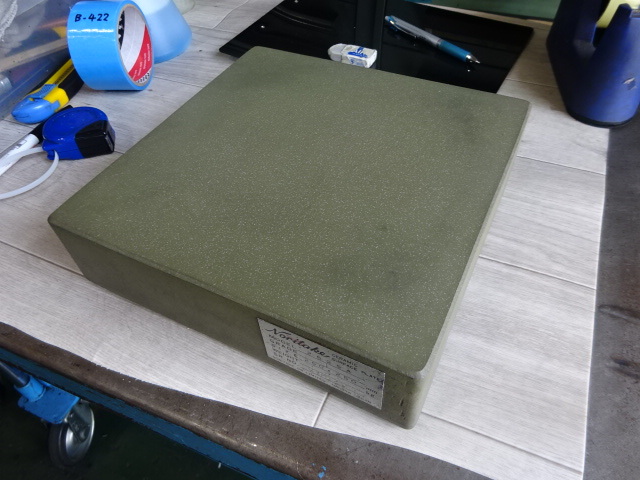 NORITAKE 250X250X70 Surface plate (Long side 0.00m~) Image 1