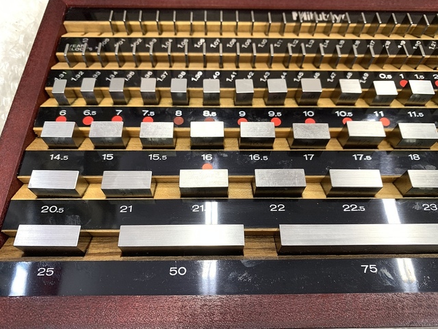 Mitutoyo BM1-103-1(516-943) Block Image 3