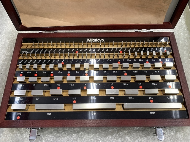 Mitutoyo BM1-103-1(516-943) Block Image 1
