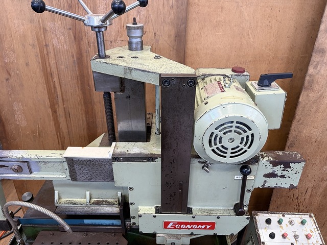 TSUNE SEIKI P-240F Cutting Machine Image 3