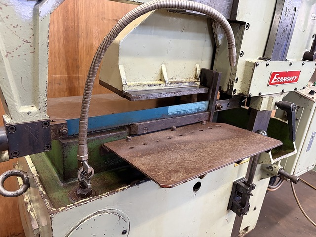TSUNE SEIKI P-240F Cutting Machine Image 4