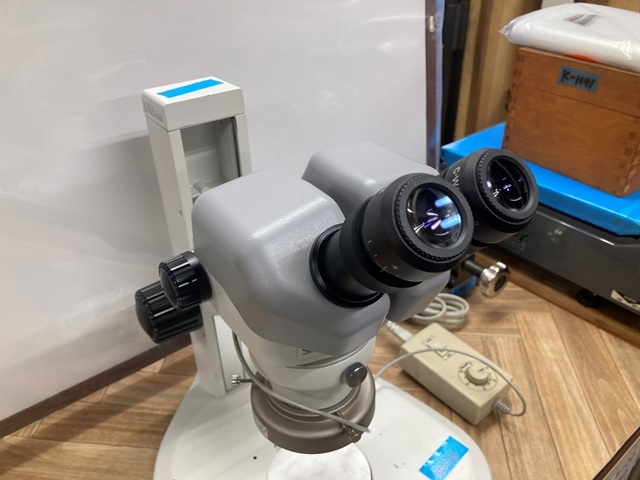 Nikon SMZ645 Microscope Image 5