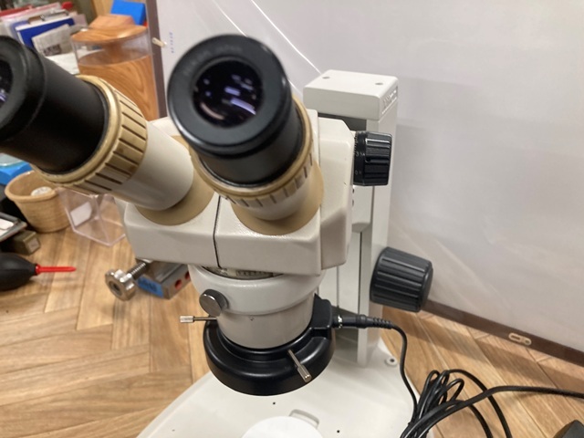 Nikon SMZ-1B Microscope Image 1