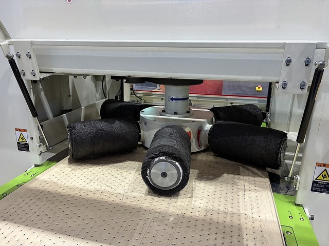 AUTHENTEC AUDEBU1000 Deburring Machine Image 2