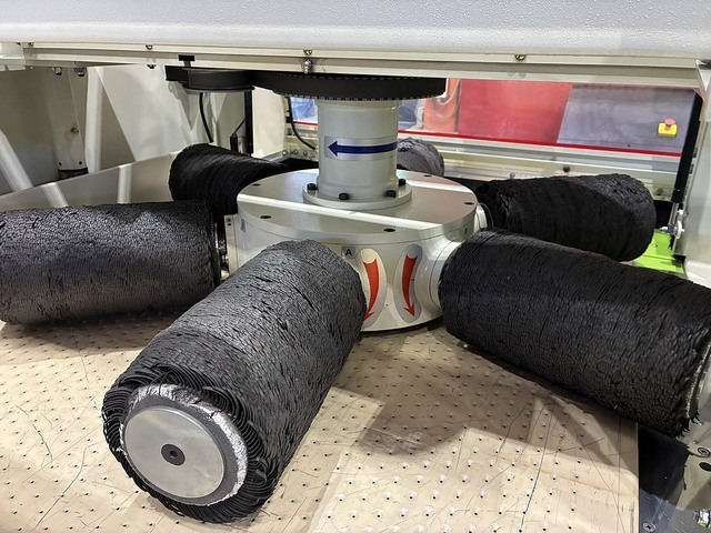 AUTHENTEC AUDEBU1000 Deburring Machine Image 3
