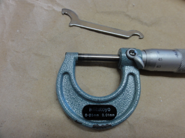 Mitutoyo M110-25 Micrometer (Outer) Image 2