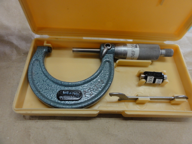 Mitutoyo M110-50 Micrometer (Outer) Image 1