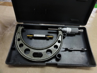 Mitutoyo OM-100 Micrometer (Outer) G-2884 Image