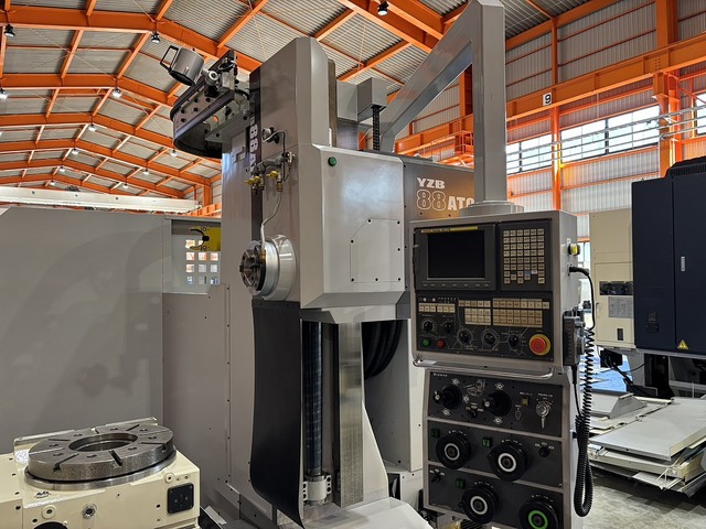 YAMASAKI GIKEN YZB-88ATC NC Horizontal Milling Machine Image 3