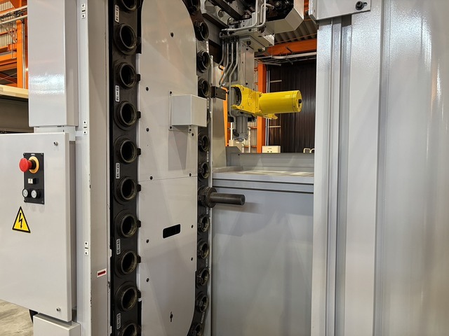 YAMASAKI GIKEN YZB-88ATC NC Horizontal Milling Machine Image 14