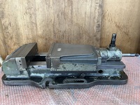 TAKEDA MACHINE TOOLS TK-200HVS-U Vice C182403 Image