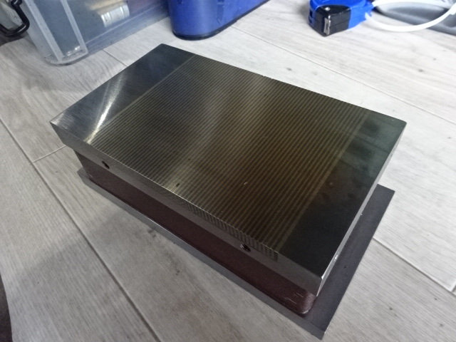 KANETSU KMTW-108 Magnet Chuck Image 2