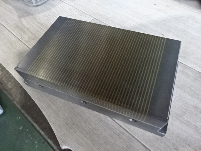 KANETEC RMWH-10180 Magnet Chuck Image 2