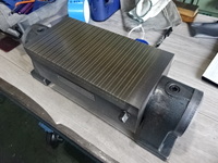 FUJI JIKOH PFB125X250 Magnet Chuck E-0427 Image