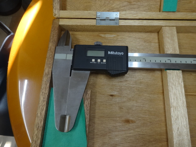 Mitutoyo CD-100 Vernier calipers Image 2
