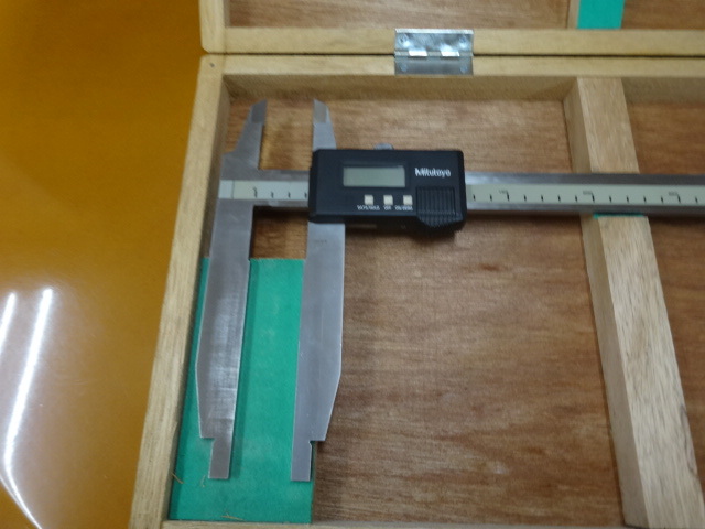 Mitutoyo CDN-75C Vernier calipers Image 3