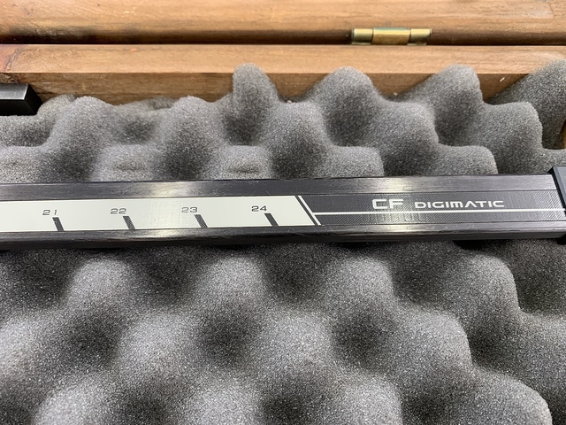 Mitutoyo  Vernier calipers Image 3