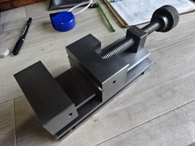 JAPAN AUTOMATIC MACHINE 口巾90 Vice Image 2