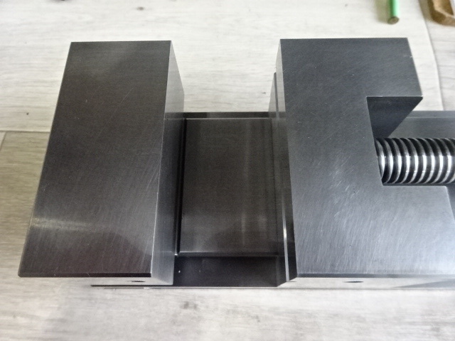 JAPAN AUTOMATIC MACHINE 口巾90 Vice Image 4