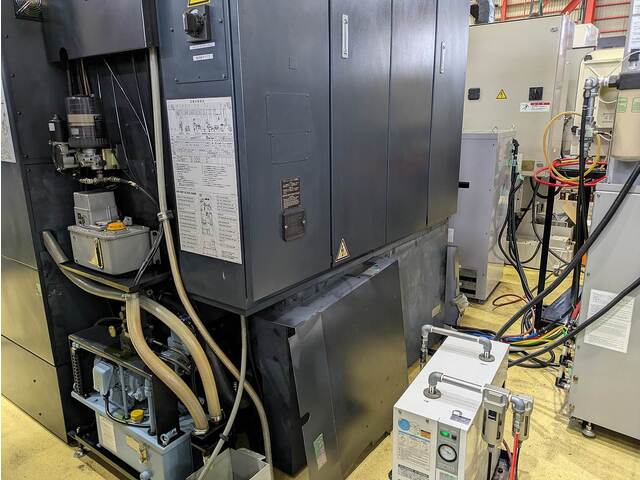 MAKINO V56 Vertical Machining Center Image 5