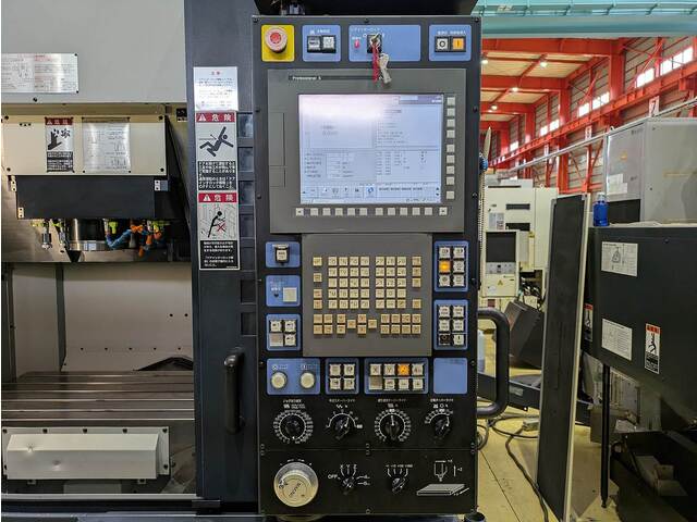 MAKINO V56 Vertical Machining Center Image 14