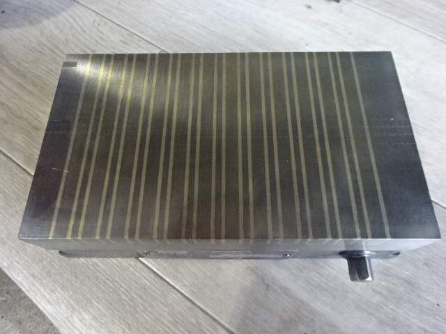 EMS 175X100 Magnet Chuck Image 3