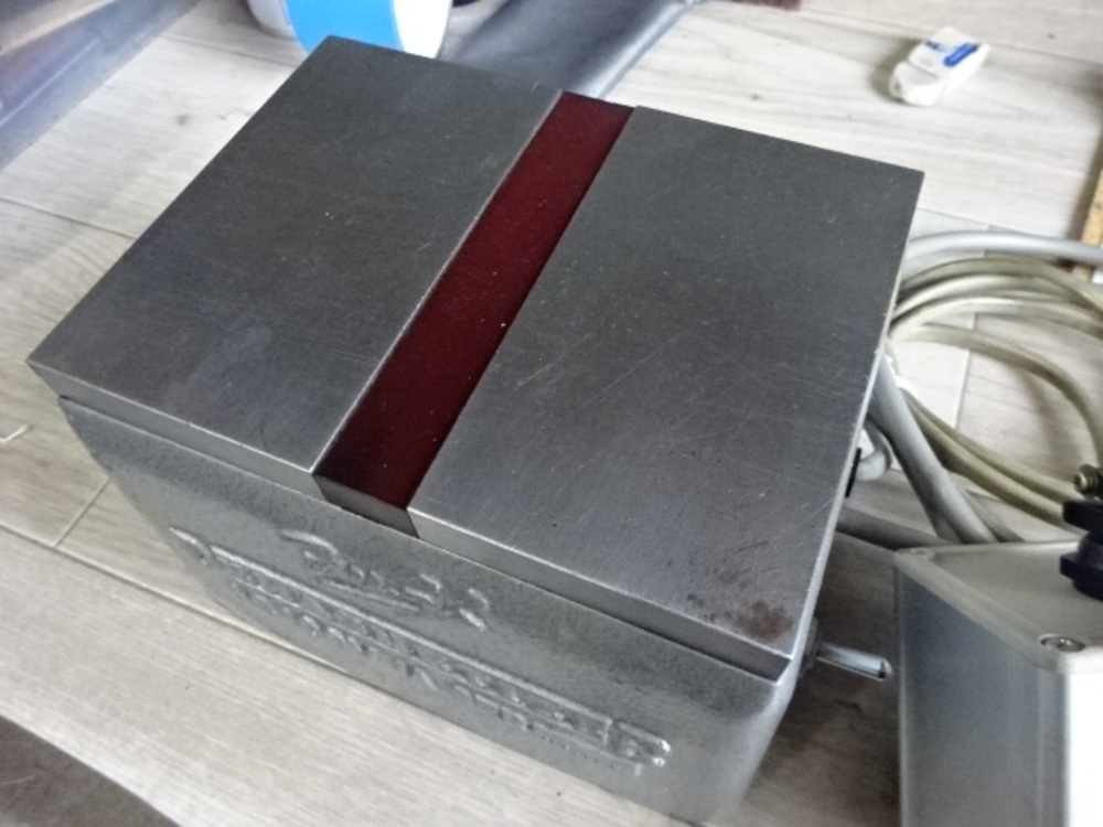 FUJI JIKOH 160X120 Magnetizer/Demagnetizer