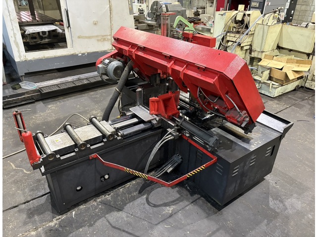 AMADA HFA-300 Band Saw Image 5