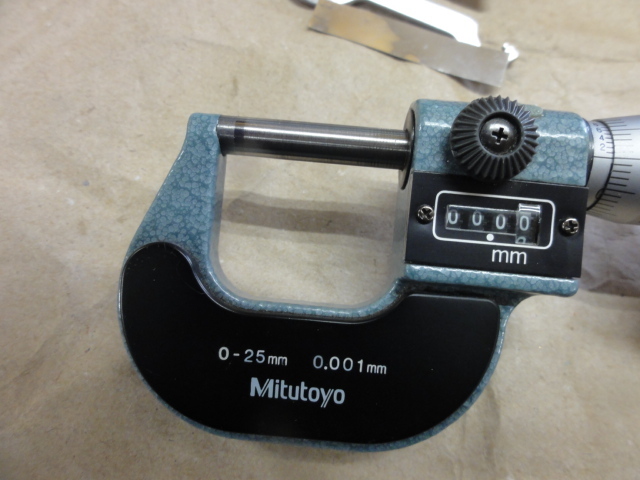 Mitutoyo M820-25 Micrometer (Outer) Image 2