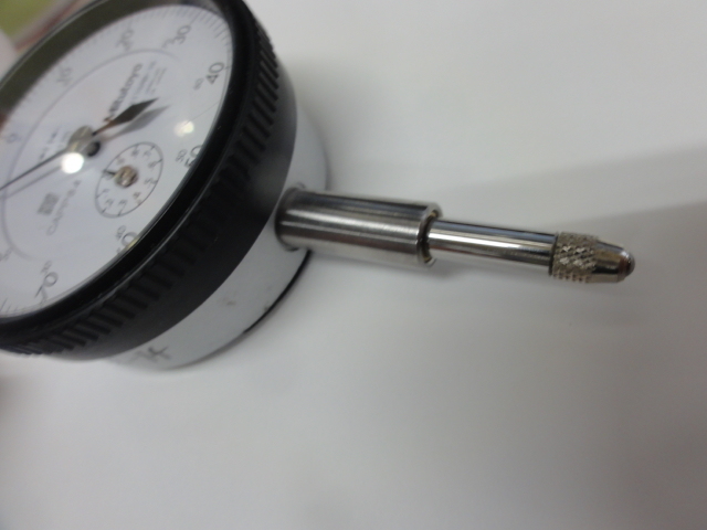 Mitutoyo 2110AB-10 Dial Indicator Image 3