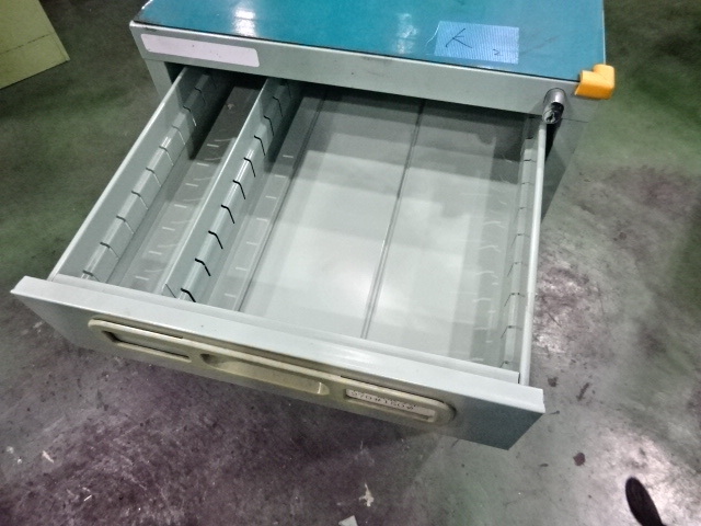 不明 不明 Tool Cabinet Image 2