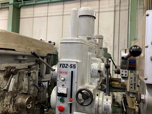 Yoshida Tekkoujo YD2-55 Drilling Machine Image 1